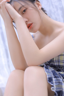 精品一卡一卡二新区乱码